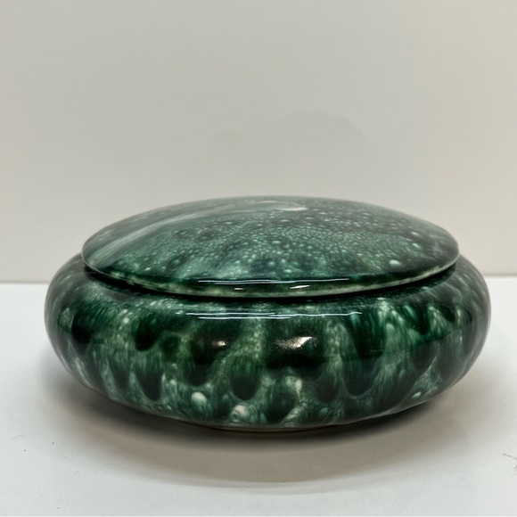 vintage 60s handmade trinket dish with lid green bubble glaze - Picture 1 of 8